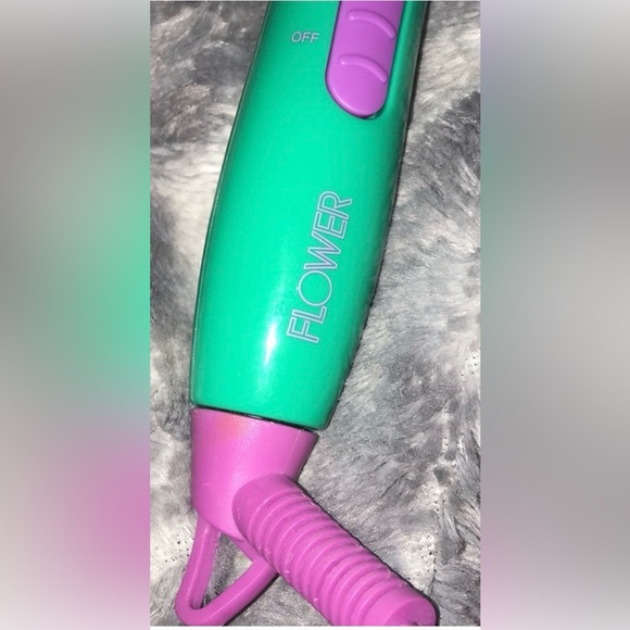 Flower Beauty Teal and Purple Hot Styling/Drying Brush, EUC - Picture 2 of 5